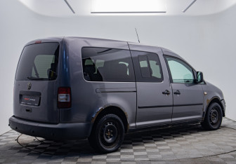 Подержанный автомобиль Volkswagen Caddy Compactvan 2008 года (5 фото)