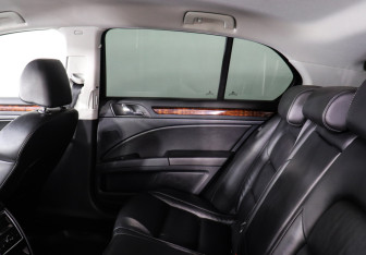 Подержанный автомобиль Skoda Superb Liftback 2013 года (10 фото)