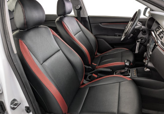 Подержанный автомобиль Kia Rio Sedan 2019 года (24 фото)