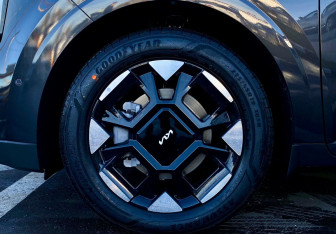 Новый Kia Carnival 2025 (5 фото)