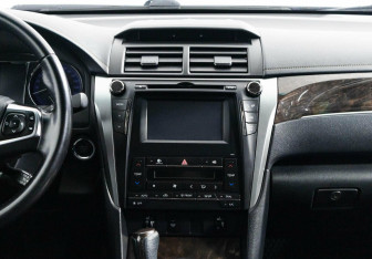 Подержанный автомобиль Toyota Camry Sedan 2016 года (10 фото)