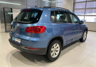 Подержанный автомобиль Volkswagen Tiguan 2012 года (4 фото)