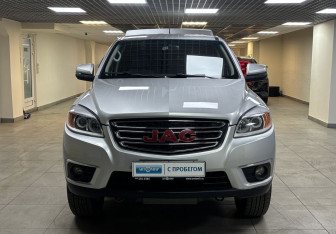 Подержанный автомобиль JAC T6 2022 года (2 фото)