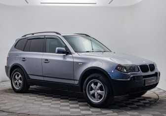 Подержанный автомобиль BMW X3 2005 года (7 фото)