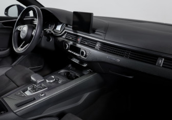 Подержанный автомобиль Audi A5 Liftback 2018 года (9 фото)