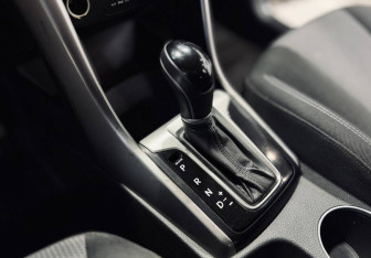 Подержанный автомобиль Hyundai i30 Wagon 2013 года (14 фото)