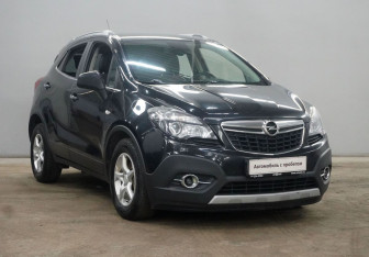 Подержанный автомобиль Opel Mokka 2013 года (3 фото)