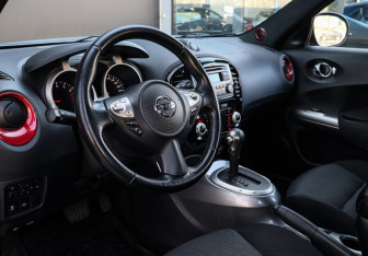 Подержанный автомобиль Nissan Juke 2013 года (12 фото)