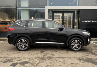 Подержанный автомобиль Haval F7 2020 года (4 фото)