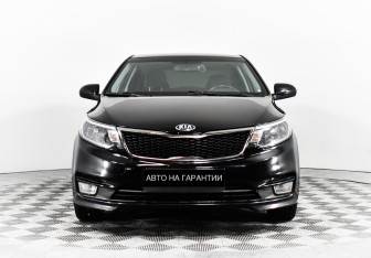 Подержанный автомобиль Kia Rio Sedan 2017 года (2 фото)