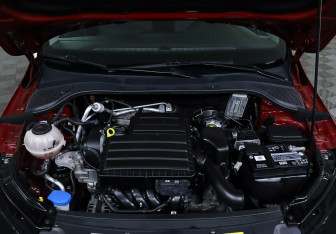 Подержанный автомобиль Skoda Rapid Liftback 2021 года (7 фото)