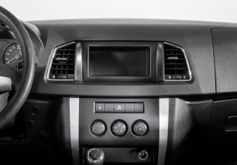 Подержанный автомобиль УАЗ Pickup 2024 года (13 фото)