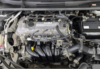 Подержанный автомобиль Toyota Corolla Sedan 2022 года (9 фото)