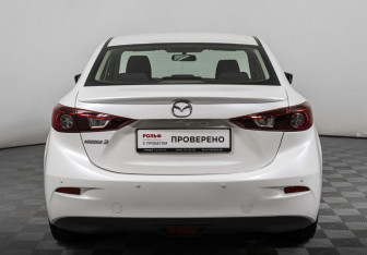 Подержанный автомобиль Mazda 3 Sedan 2014 года (6 фото)