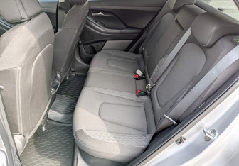 Подержанный автомобиль Hyundai Creta 2021 года (12 фото)