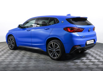 Подержанный автомобиль BMW X2 2021 года (7 фото)