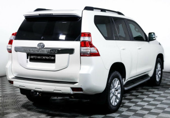 Подержанный автомобиль Toyota Land Cruiser Prado 2016 года (5 фото)