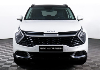 Подержанный автомобиль Kia Sportage 2022 года (2 фото)
