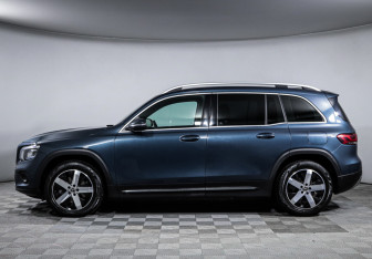Подержанный автомобиль Mercedes-Benz GLB 2020 года (8 фото)