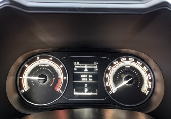 Подержанный автомобиль LADA (ВАЗ) Vesta Sedan 2024 года (16 фото)