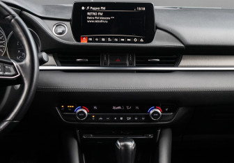 Подержанный автомобиль Mazda 6 Sedan 2021 года (10 фото)