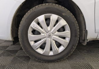 Подержанный автомобиль LADA (ВАЗ) Vesta Sedan 2024 года (12 фото)