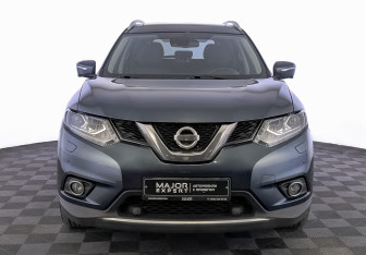 Подержанный автомобиль Nissan X-Trail 2017 года (2 фото)