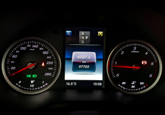 Подержанный автомобиль Mercedes-Benz GLC Coupe 2019 года (13 фото)