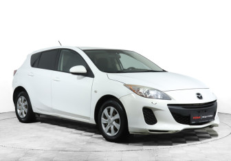 Подержанный автомобиль Mazda 3 Hatchback 2013 года (3 фото)