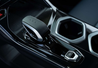 Новый Geely Atlas 2026 (20 фото)