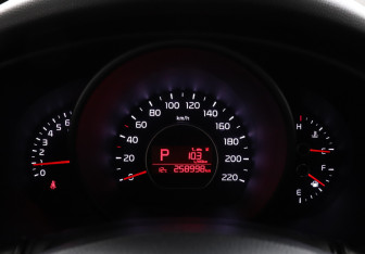 Подержанный автомобиль Kia Soul 2017 года (11 фото)