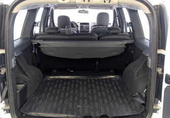 Подержанный автомобиль LADA (ВАЗ) Largus Wagon 2021 года (10 фото)