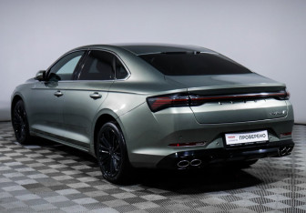 Подержанный автомобиль Geely Preface 2024 года (7 фото)