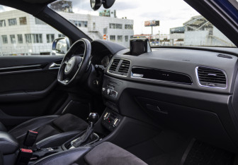 Подержанный автомобиль Audi RS Q3 2014 года (14 фото)