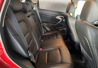 Подержанный автомобиль Geely Atlas 2020 года (10 фото)