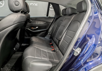 Подержанный автомобиль Mercedes-Benz GLC Coupe 2017 года (12 фото)