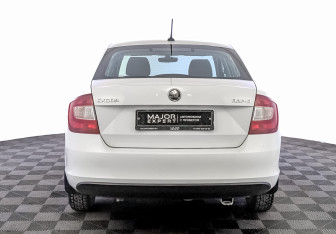 Подержанный автомобиль Skoda Rapid Liftback 2019 года (6 фото)