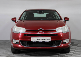 Подержанный автомобиль Citroen C5 Sedan 2010 года (2 фото)