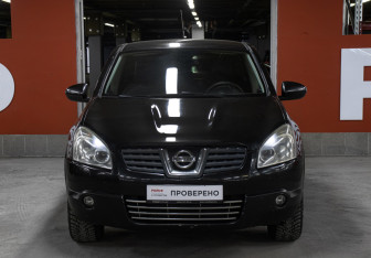 Подержанный автомобиль Nissan Qashqai 2008 года (2 фото)