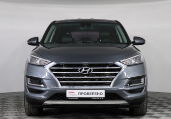 Подержанный автомобиль Hyundai Tucson 2020 года (2 фото)