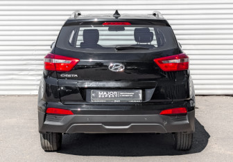 Подержанный автомобиль Hyundai Creta 2018 года (6 фото)