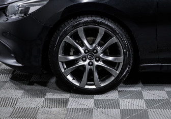 Подержанный автомобиль Mazda 6 Sedan 2017 года (15 фото)