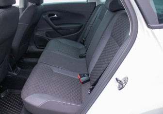 Подержанный автомобиль Volkswagen Polo Sedan 2018 года (11 фото)