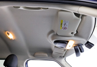 Подержанный автомобиль MINI Countryman 2015 года (22 фото)