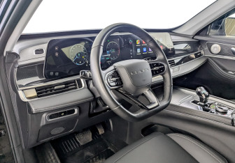 Подержанный автомобиль Chery Tiggo 7 Pro Max 2025 года (16 фото)