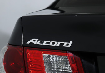 Подержанный автомобиль Honda Accord Sedan 2008 года (20 фото)