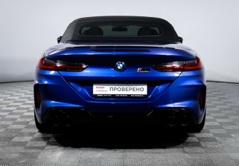 Подержанный автомобиль BMW M8 Convertible 2020 года (6 фото)