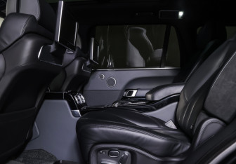 Подержанный автомобиль Land Rover Range Rover 2014 года (11 фото)