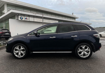 Подержанный автомобиль Mazda CX-7 2011 года (8 фото)