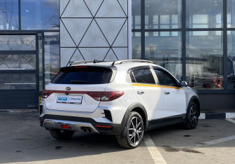 Подержанный автомобиль Kia Rio Hatchback 2020 года (5 фото)